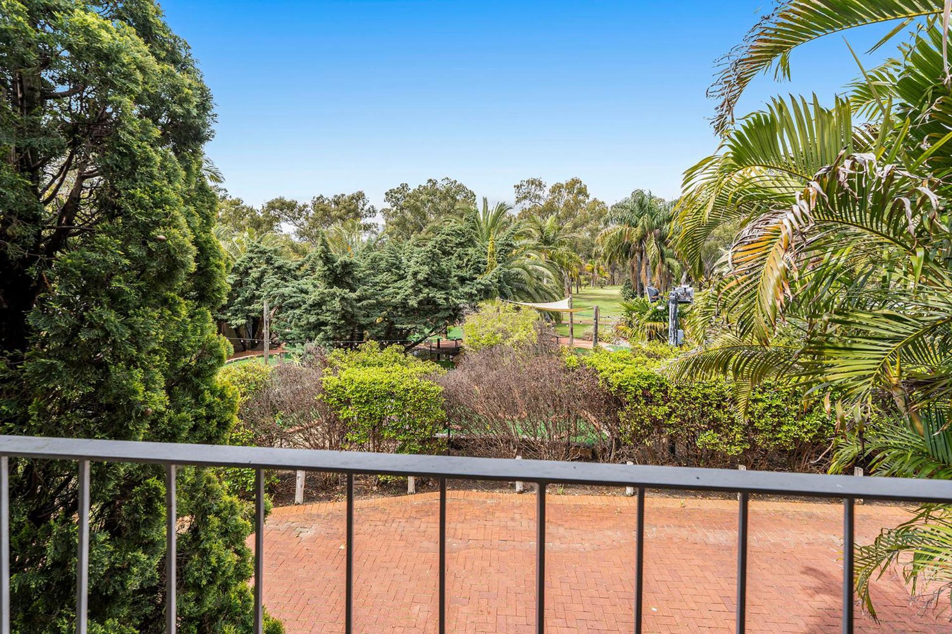 The Swan Valley Hotel Henley Brook ภายนอก รูปภาพ